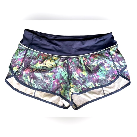 Lululemon athletics, Women's run Shorts - Picture 1 of 8